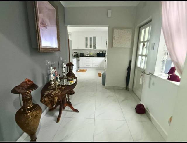 2 BEDROOM APARTMENT FOR SALE IN PINNACLE POINT GOLF ESTATE